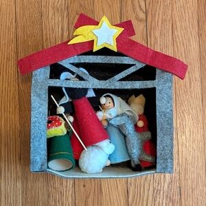 Felt Nativity Scene Holiday Decor - Multicolor Felt Stable Set